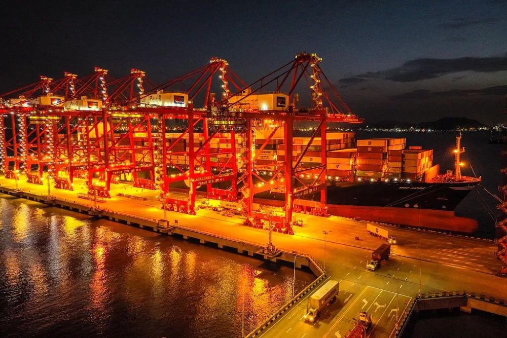 2022年前三季度沿海港口集装箱海运发展示状
