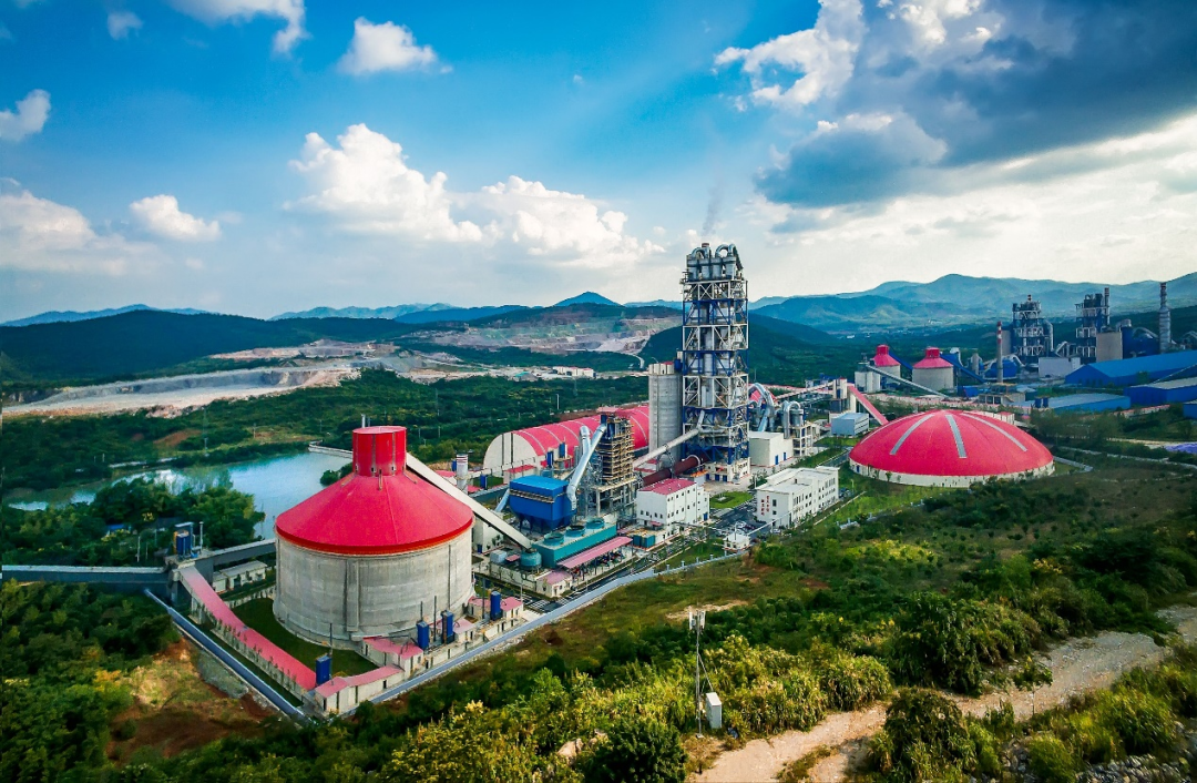 		决战四序度 | 六家企业获评智能制造树模工厂和优异场景、槐坎南方成为天下首家两化融合AAA级水泥企业……_市场绩效_优德88集团有限公司	
