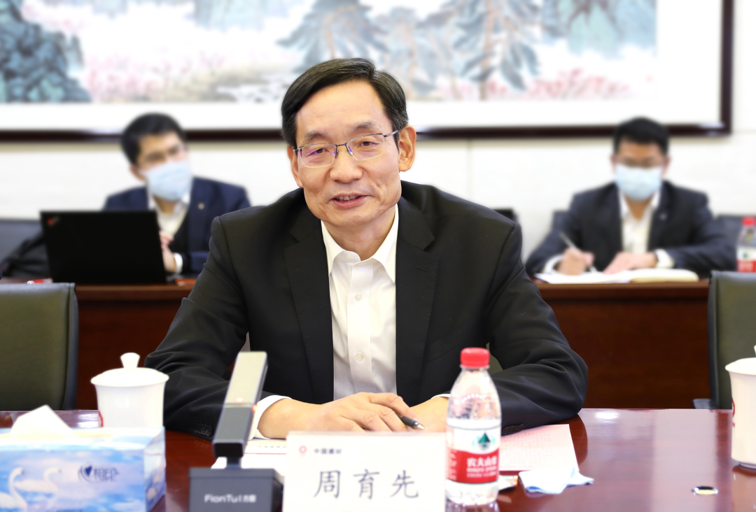 		优德88集团与江西省政府签署战略相助框架协议，，，，周育先见证签约并深入江西企业调研指导_市场绩效_优德88集团有限公司	