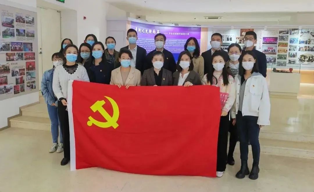 		二十大精神进下层 | 我们立异方法要领，，，，，，掀起学习宣贯热潮①_员工关爱_优德88集团有限公司	
