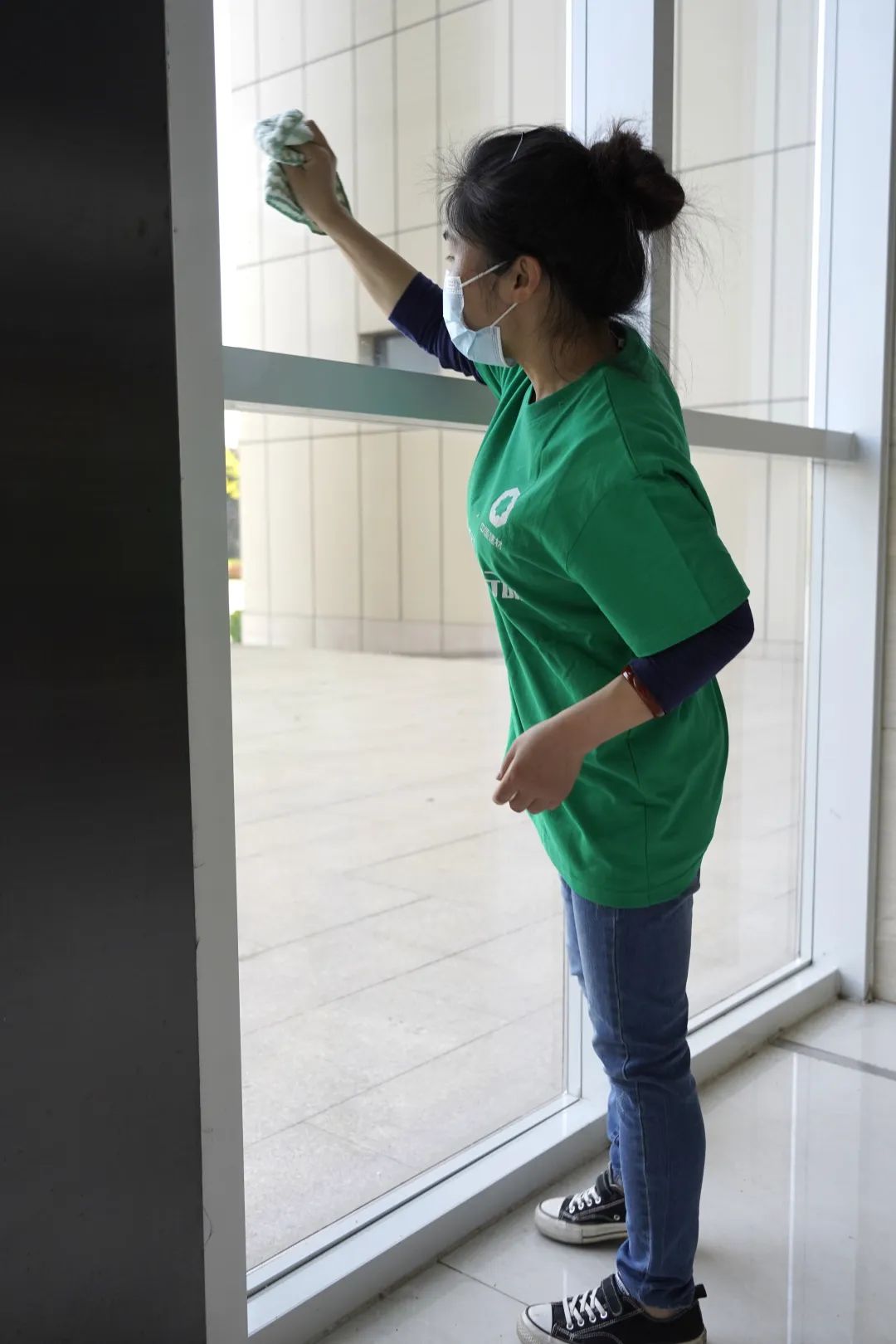 		漂亮中国⑦丨优德88集团“漂亮中国行动月”（河北秦皇岛站）运动顺遂举行_员工关爱_优德88集团有限公司	