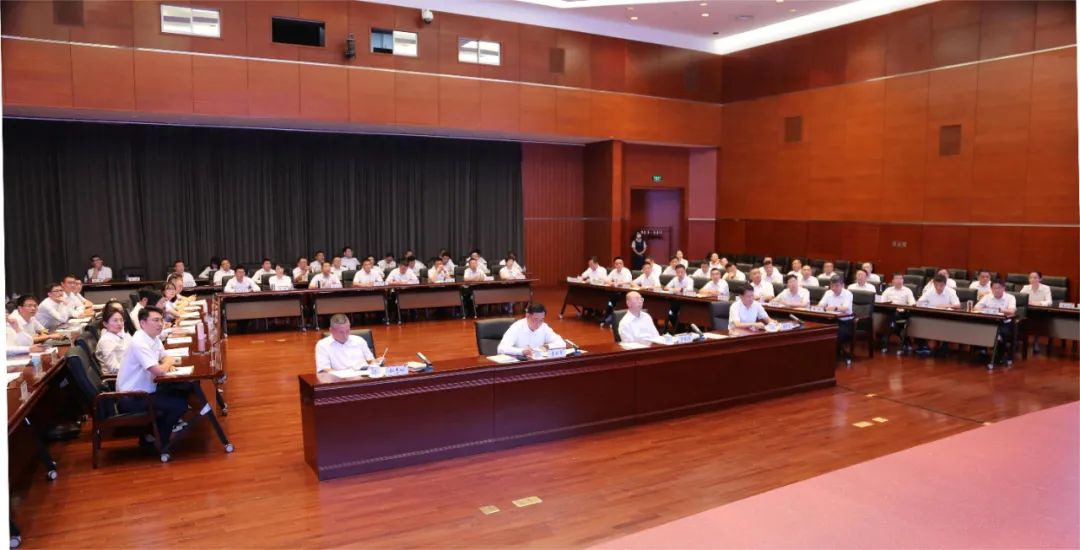 		李新华与集团第五期EMT培训班学员座谈交流_员工关爱_优德88集团有限公司	