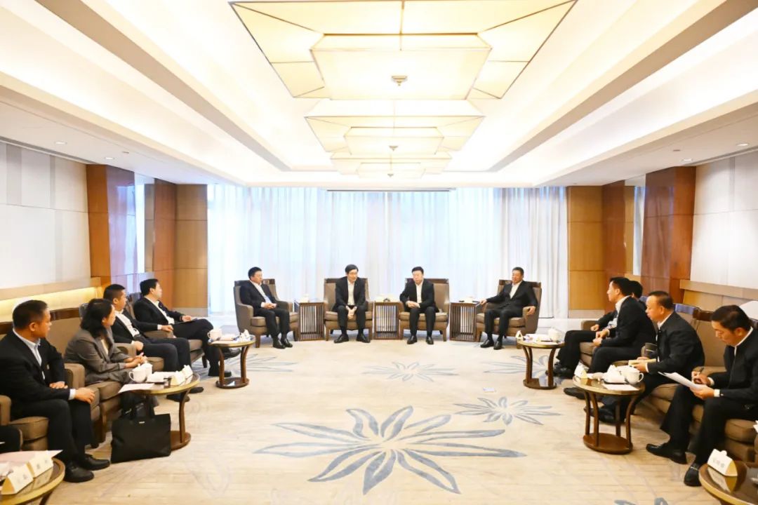 		周育先受邀加入天下寒地冰雪经济大会和央地相助论坛并调研集团在吉林企业_责任撒播_优德88集团有限公司	