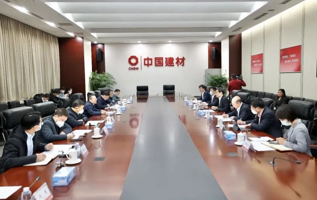 		周育先会见贵州省委常委、贵阳市委书记胡忠雄一行_国际交流_优德88集团有限公司	