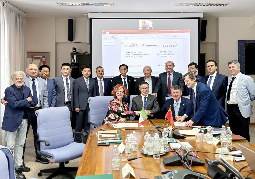 		李新华加入全球水泥与混凝土协会董事会及向导人聚会，，，，并造访意大利Colacem集团_责任撒播_优德88集团有限公司	