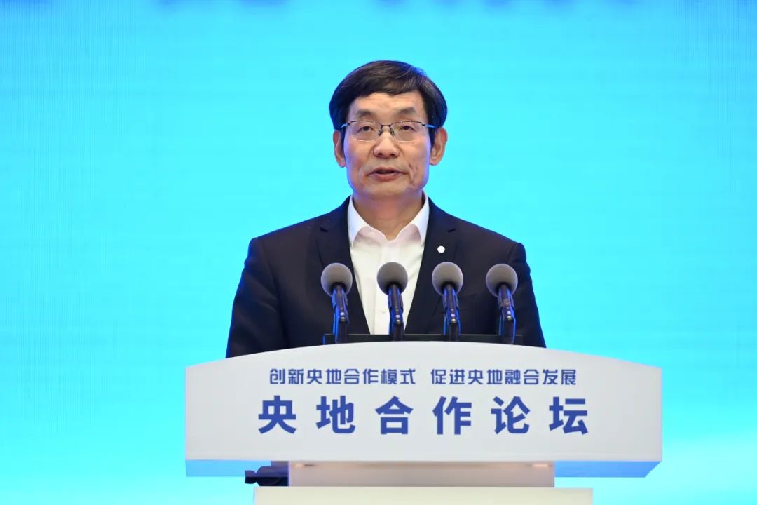		周育先受邀加入天下寒地冰雪经济大会和央地相助论坛并调研集团在吉林企业_国际交流_优德88集团有限公司	