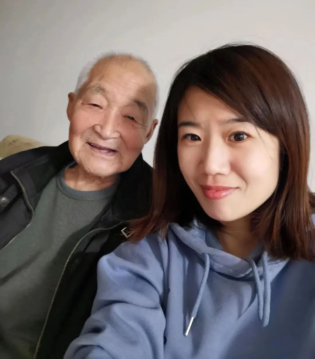 		今日重阳，，，，，让我们配合呵护他们_责任与文化_优德88集团有限公司	