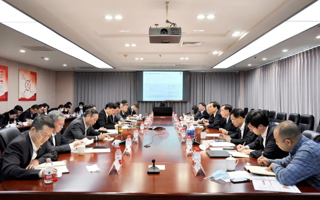 		周育先到中材高新调研指导刷新立异事情_优德88要闻_优德88集团有限公司	