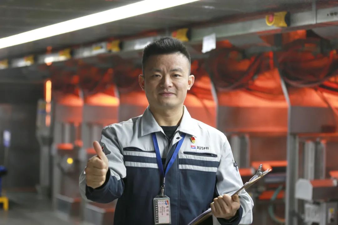 		最美建材人 | 中国巨石张绍志：坚守通俗的“仔细人”_人物_优德88集团有限公司	