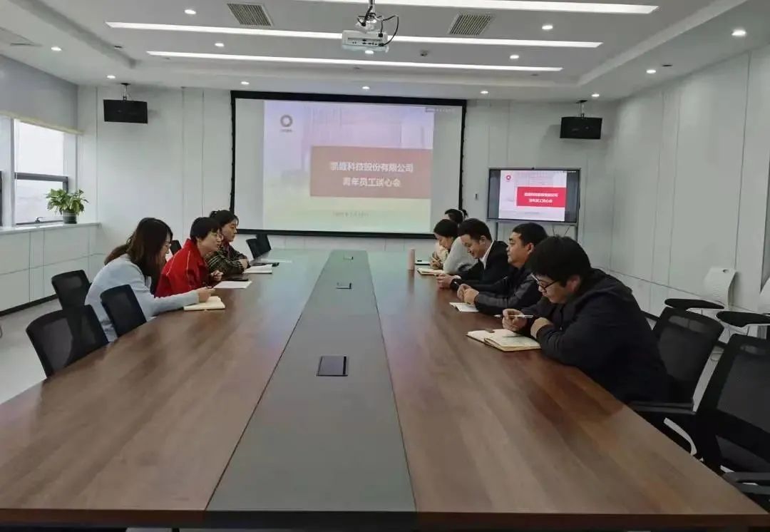 		办实事，，，解难题，，，增强职工群众的获得感、幸福感、清静感！_企业动态_优德88集团有限公司	
