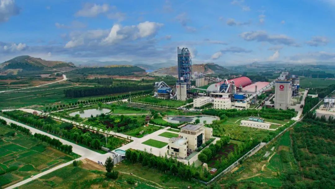 		《中国企业报》“走进中建材” ② | 优德88：质料创立优美天下_学习动态_优德88集团有限公司	