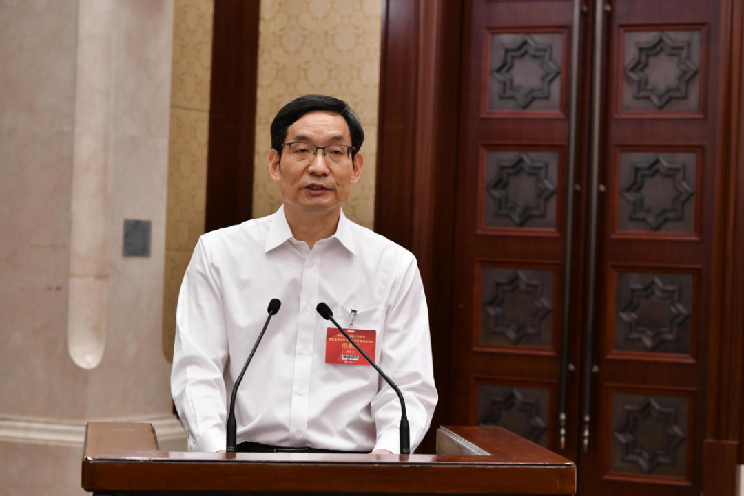 		周育先受邀出席中央企业援疆事情聚会暨国资央企助力新疆高质量生长聚会_企业公民_优德88集团有限公司	