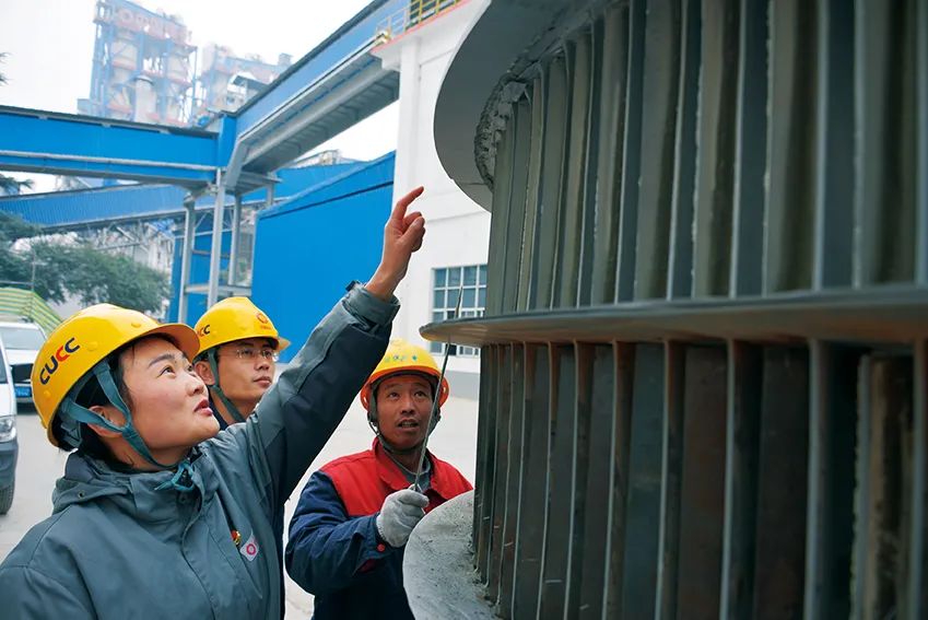 		第七届天下建材行业十大女杰 ⑤ | 陈元元：绽放在水泥车间的巾帼玫瑰_媒体报道_优德88集团有限公司	