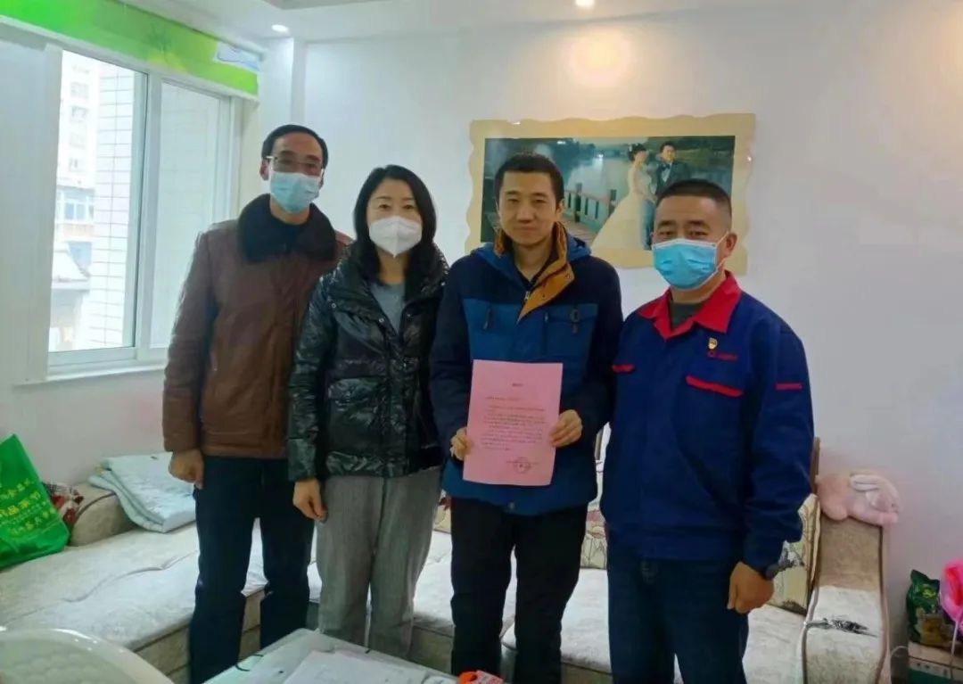 		新春温暖篇 | 走下层，，，，，，暖人心，，，，，，浓浓关爱显真情_责任与文化_优德88集团有限公司	