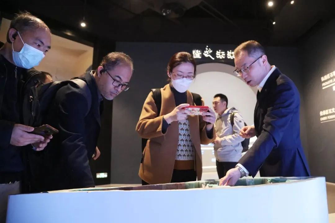 		“走进新国企·刷新赋能新生长”采访运动走进中国巨石_媒体报道_优德88集团有限公司	