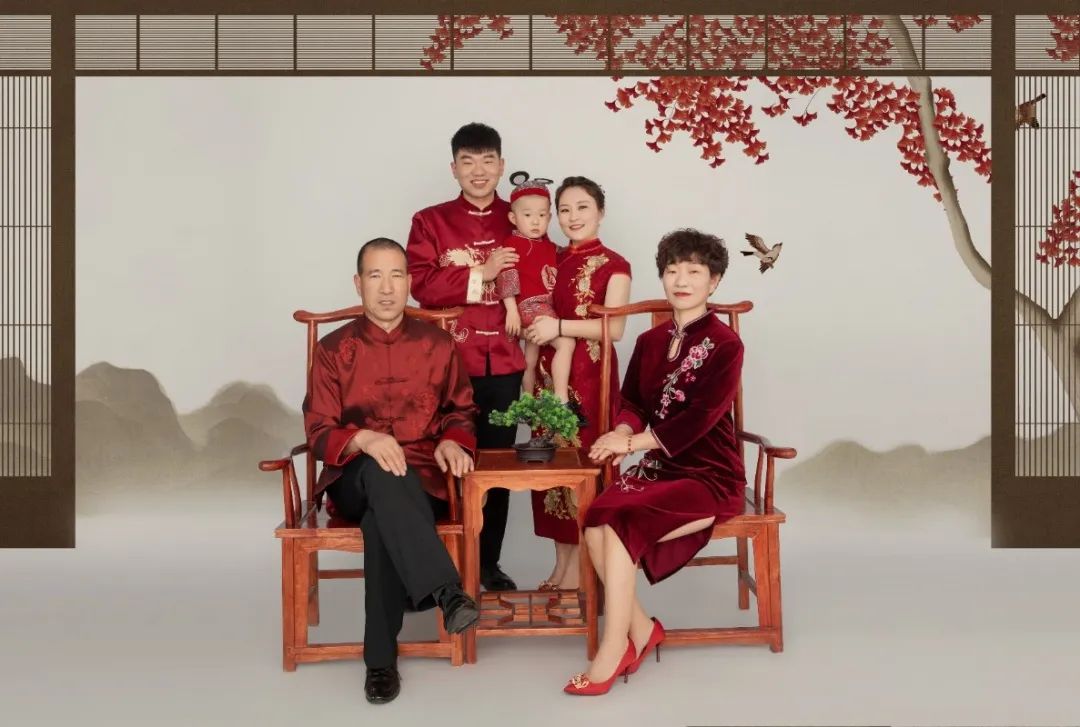 		走进爱的加油站｜幸福一家人 建材一家亲_图片_优德88集团有限公司	