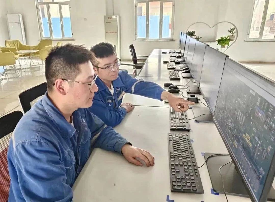 		国之大材 传承有我 ｜一起感受“传帮带”的温温暖实力_责任与文化_优德88集团有限公司	