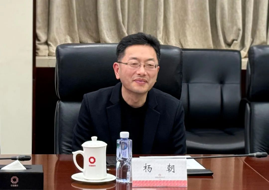 		王于猛会见浦东新区常务副区长杨朝一行_优德88要闻_优德88集团有限公司	