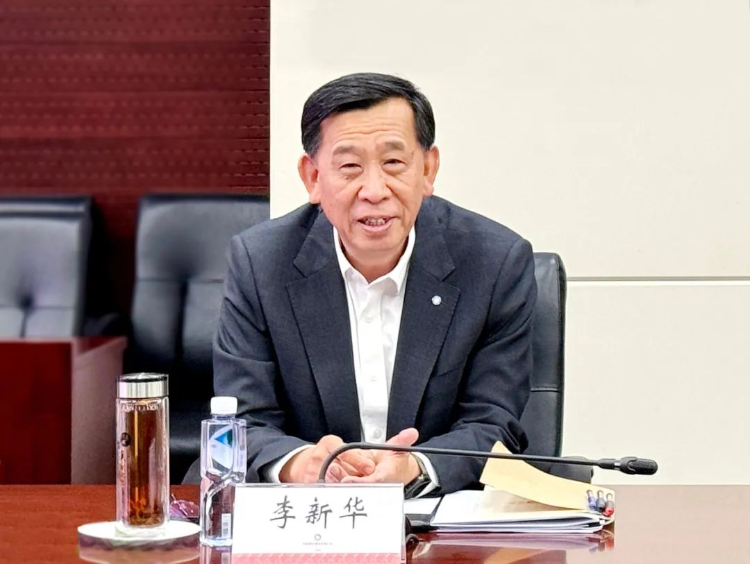 		李新华会见萍乡市委书记刘烁一行_优德88要闻_优德88集团有限公司	