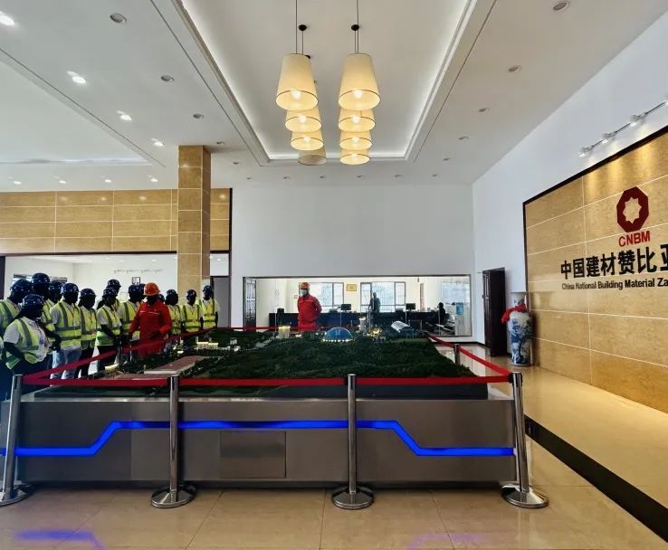 		善用资源开放日外洋篇 | 走，，，，去蒙古、赞比亚、埃及、尼日利亚公司打卡~_企业动态_优德88集团有限公司	