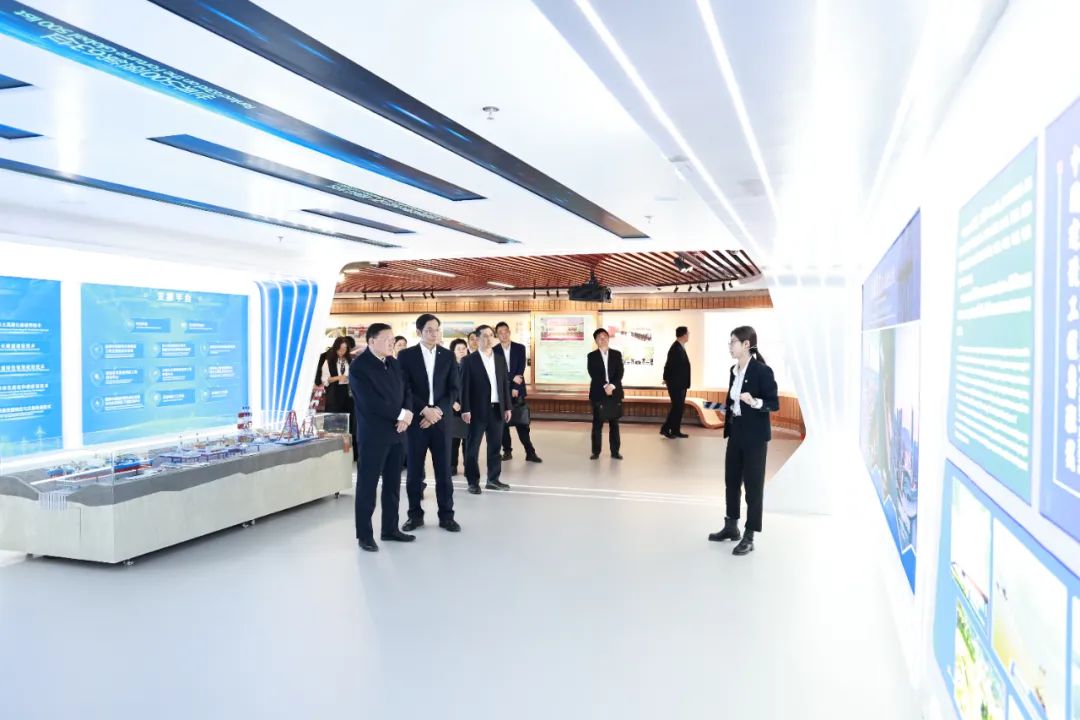 		周育先造访中交集团_优德88要闻_优德88集团有限公司	