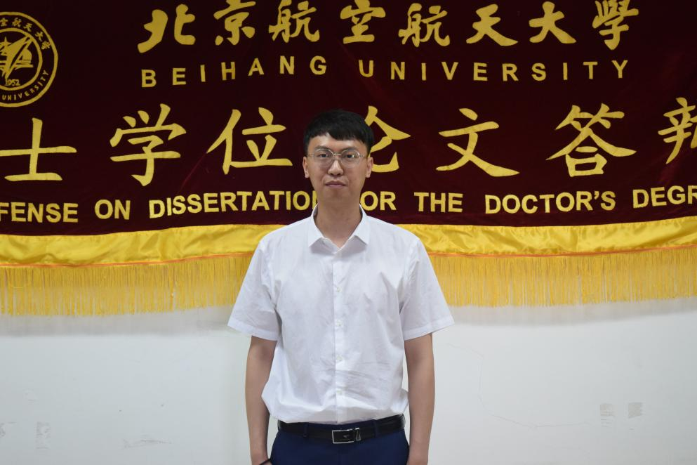 		从“卡脖子”到定标准！新时代青年先锋吕奎霖让陶瓷涂层穿上“中国铠甲”~_人物_优德88集团有限公司	
